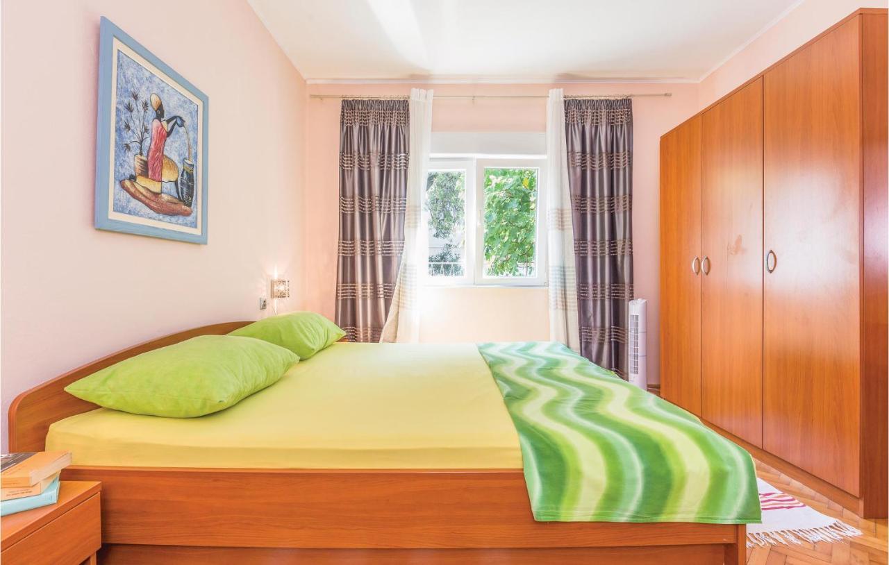 Lovely Apartment In Makarska With Wifi Exterior foto